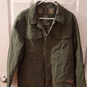 L.L. Bean Men's Green Flannel Lined Field Jacket